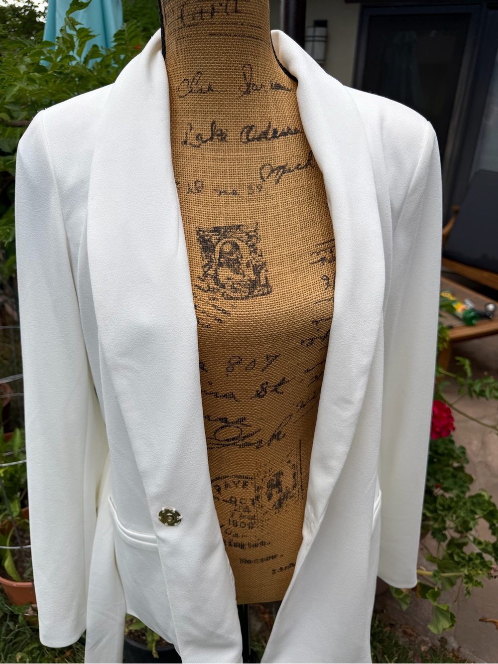 NWOT White House Black Market Slip-On Blazer in Ecru Size 12 - Picture 5 of 16
